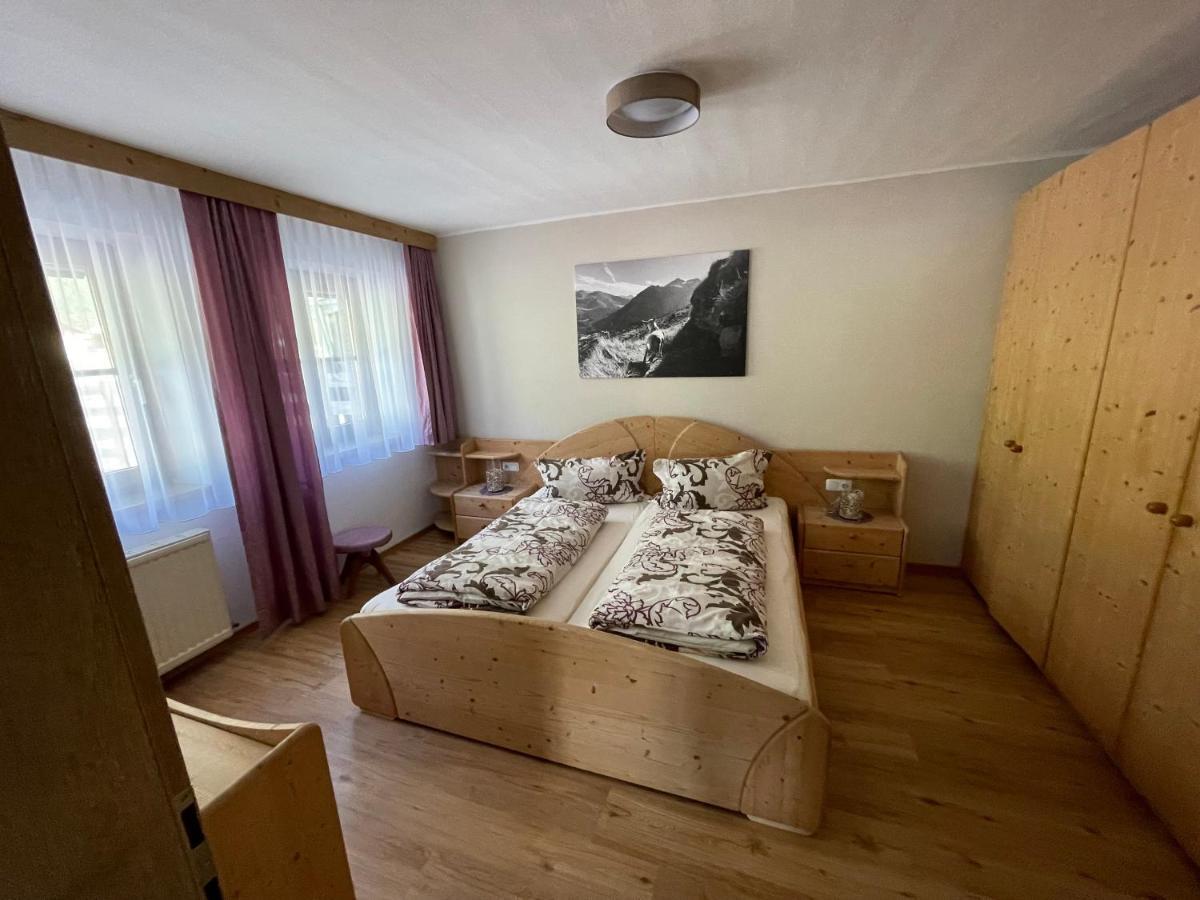 Auenhof Apartment Gschnitz ภายนอก รูปภาพ