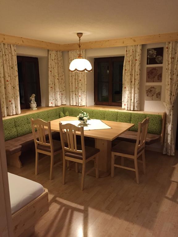 Auenhof Apartment Gschnitz ภายนอก รูปภาพ